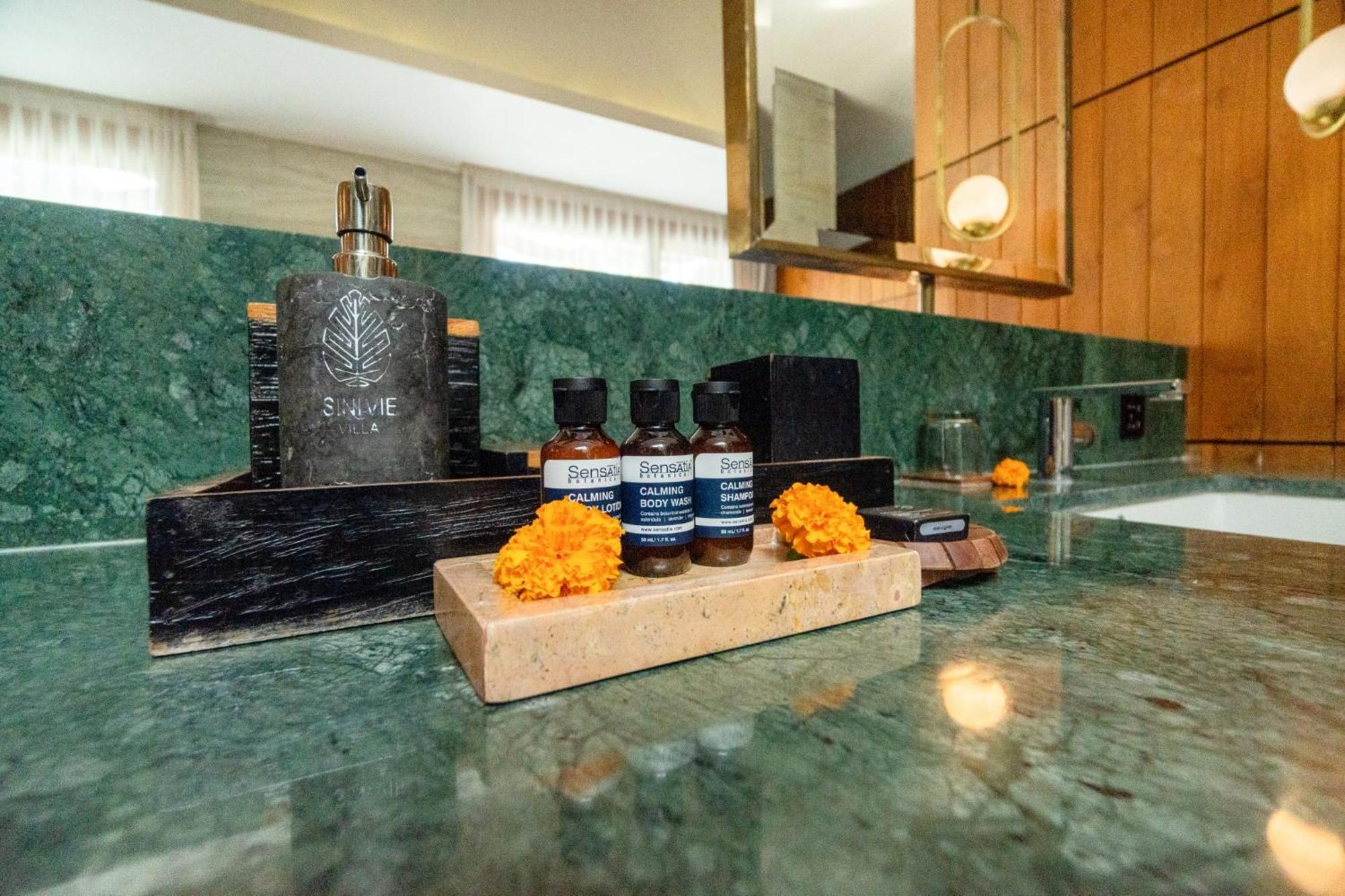 Sini Vie Luxury Resort & Spa Seminyak By Ini Vie Hospitality (Adults Only) Εξωτερικό φωτογραφία